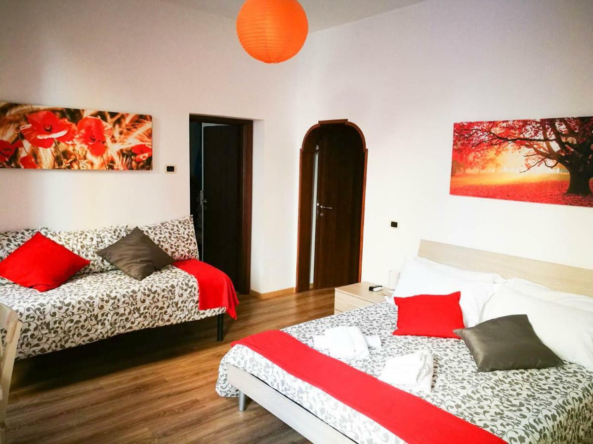 Falco Holiday House Roma Esterno foto