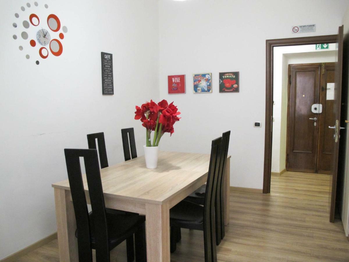 Falco Holiday House Roma Esterno foto