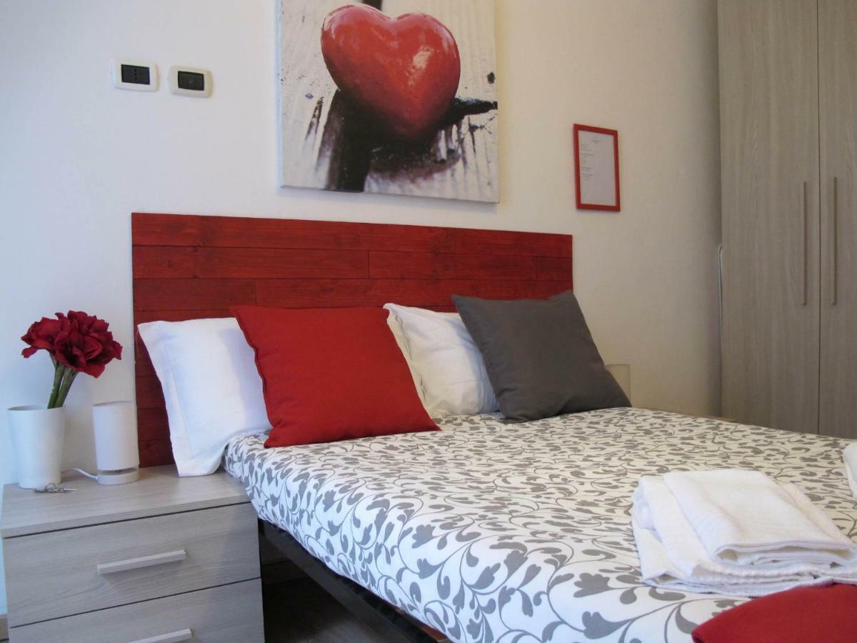 Falco Holiday House Roma Esterno foto